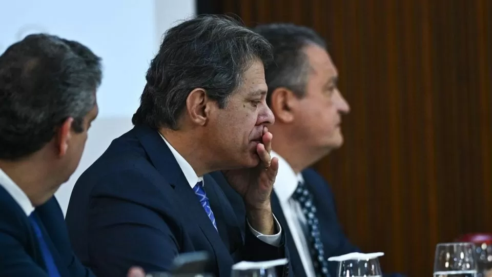  Câmara cancela reunião com Haddad em meio à crise com o governo