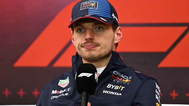  Verstappen critica George Russell: 